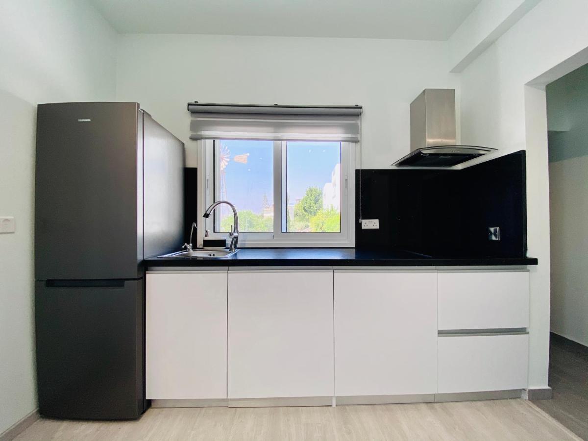 Sandy Bay Villa Ayia Napa Exteriör bild