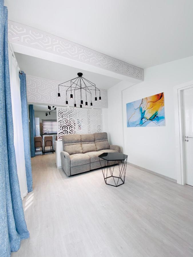 Sandy Bay Villa Ayia Napa Exteriör bild